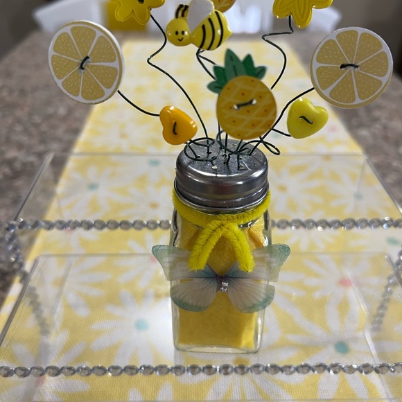 Button Bouquets - Picture 3 of 6